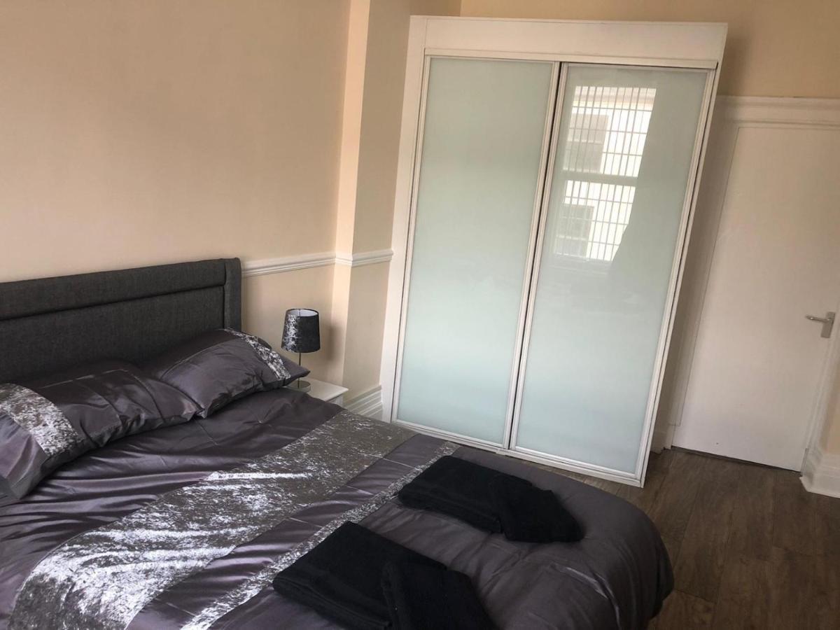 ריל Sandy Pad'S Apartments מראה חיצוני תמונה
