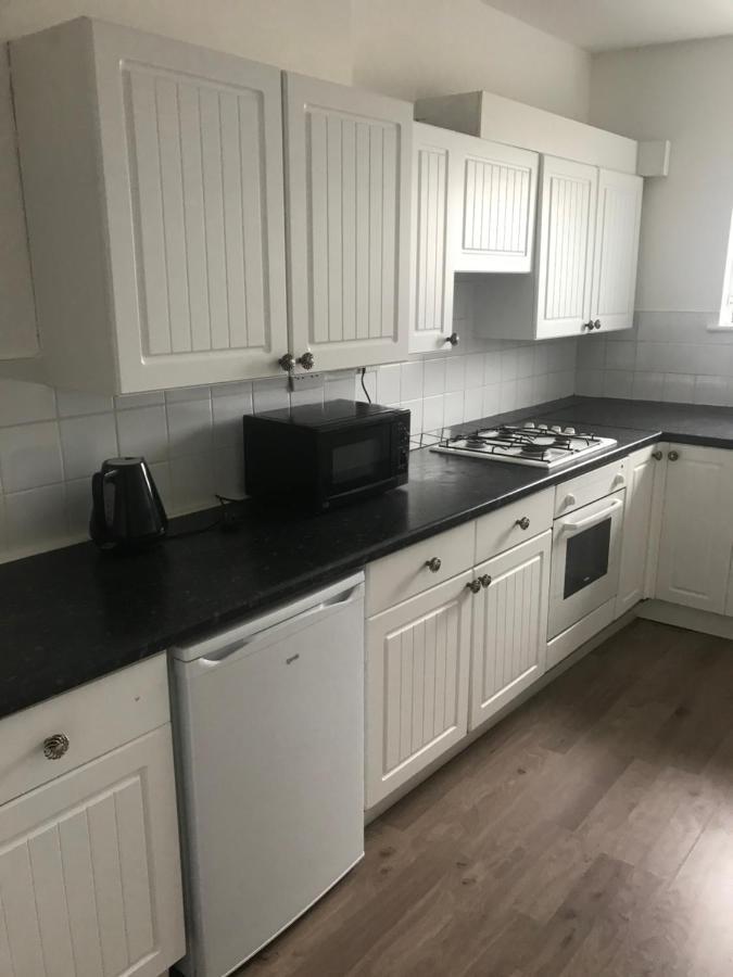 ריל Sandy Pad'S Apartments מראה חיצוני תמונה