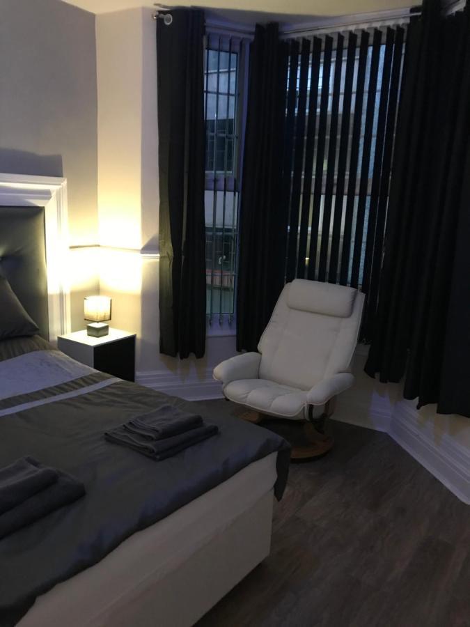 ריל Sandy Pad'S Apartments מראה חיצוני תמונה